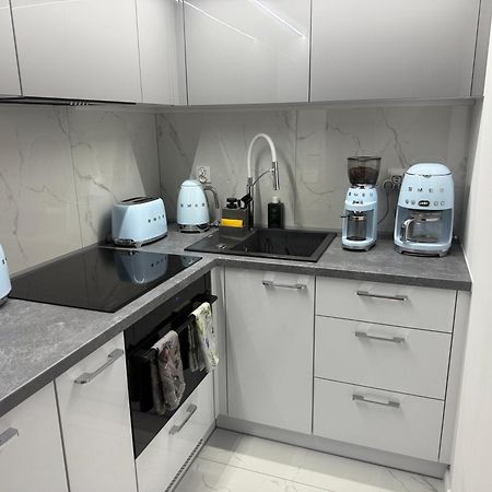 Apartament Z Basenem I Kominkiem ,,Baltic Sun” Sztutowo Exterior foto